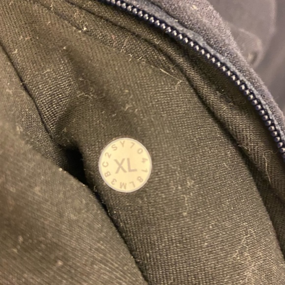 Lululemon City Sweat Zip Hoodie Thermo Navy Blue Size XL - Picture 6 of 6